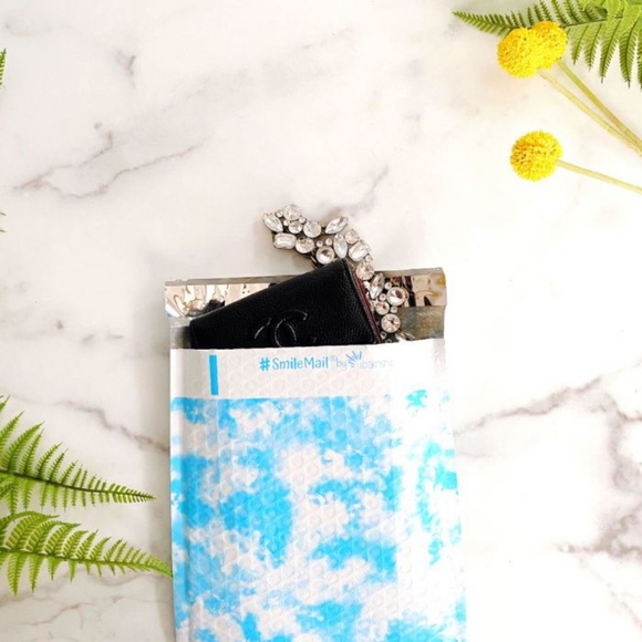 30pc Bubble Mailers & Thank You Cards Bundle - Picture 3 of 4